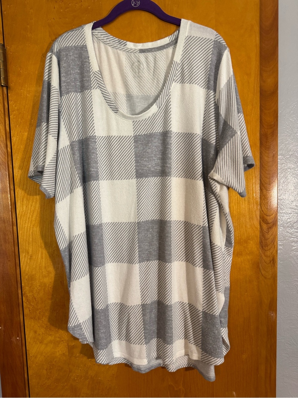 Maurice’s 24/7 Grey and White Buffalo Check Knit Top